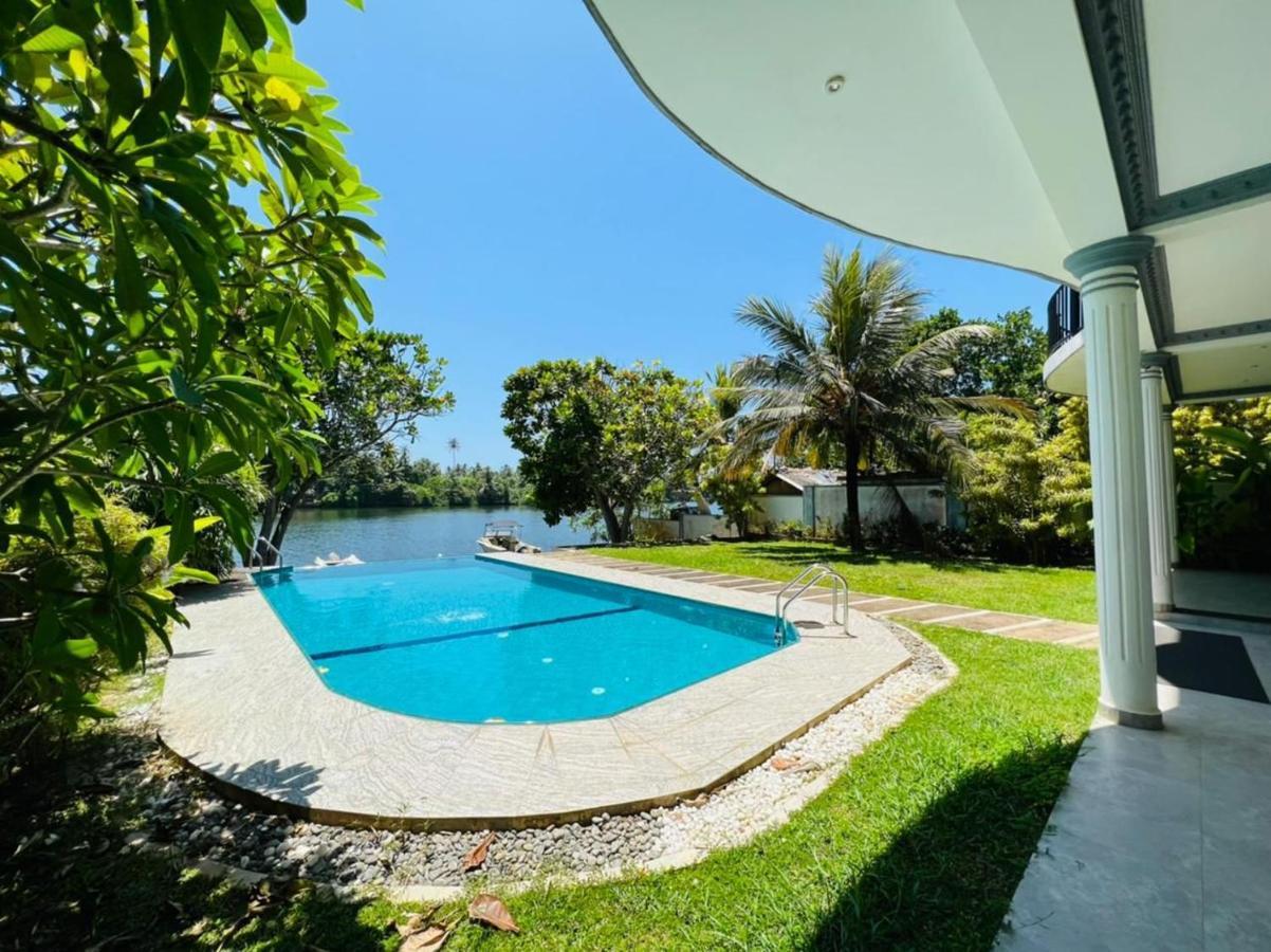 Villa Riverside Aluthgama Extérieur photo