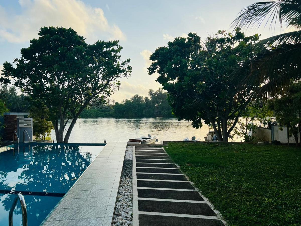 Villa Riverside Aluthgama Extérieur photo
