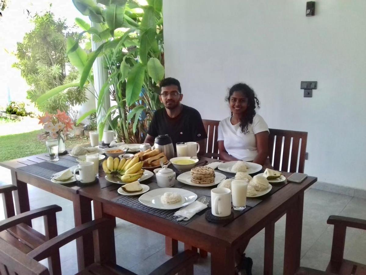 Villa Riverside Aluthgama Extérieur photo