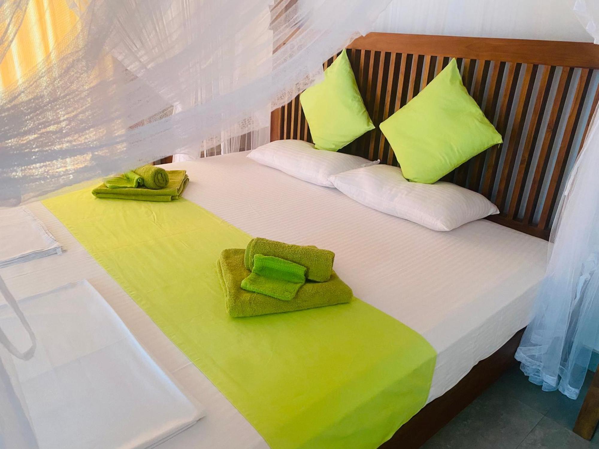 Villa Riverside Aluthgama Extérieur photo
